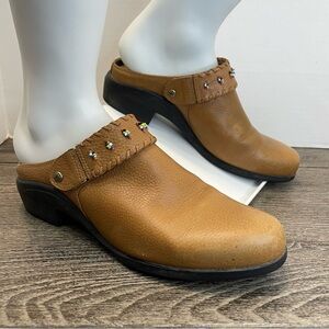 Ariat Tan Leather Mules with Studded Accents.Women’s Size 8. Pre-owned. Spot.